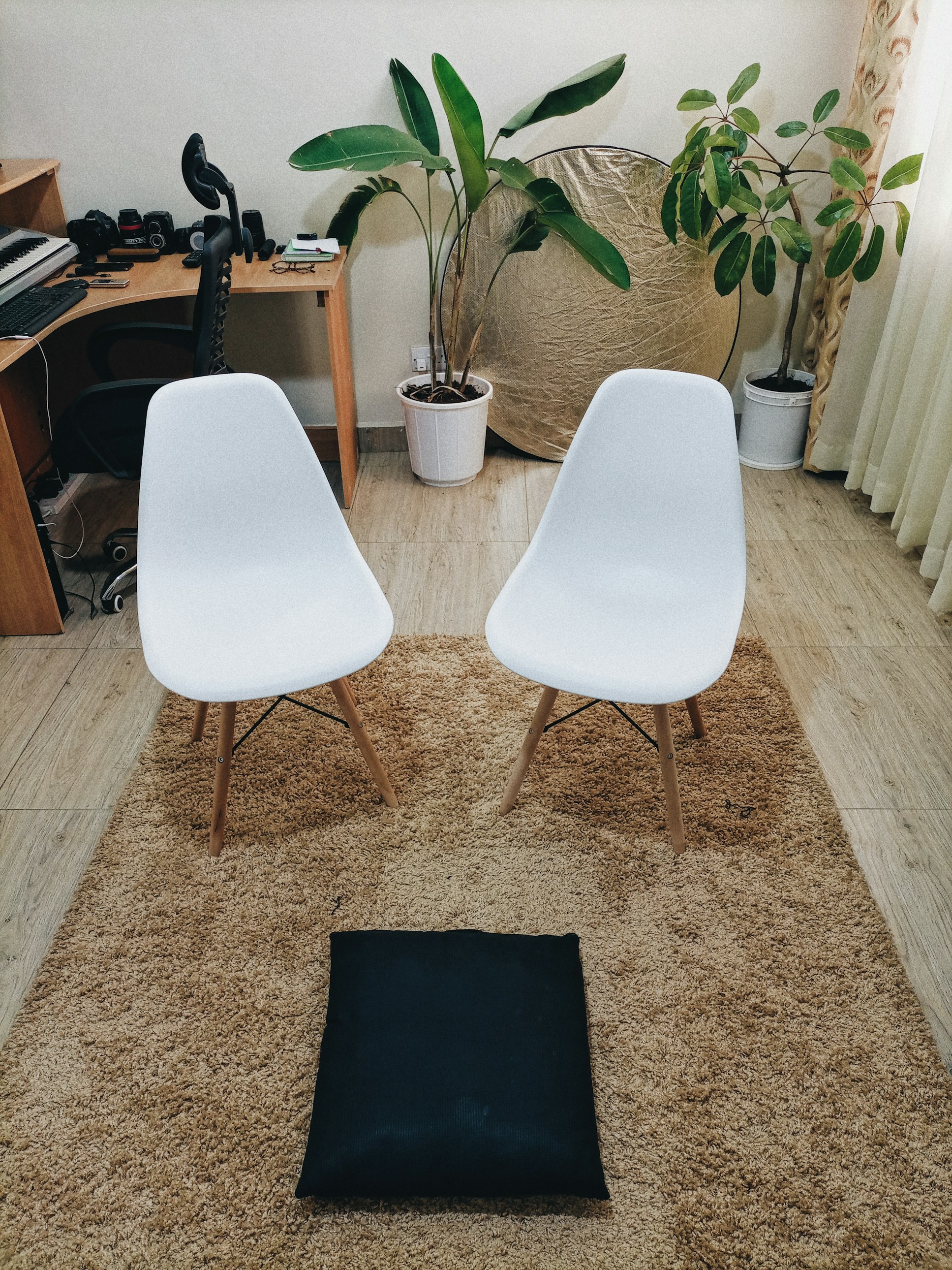 Selection of ergonomic office chairs